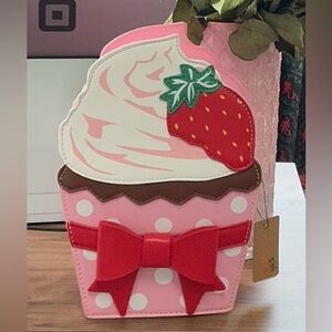 Pink Cupcake Crossbody Bag